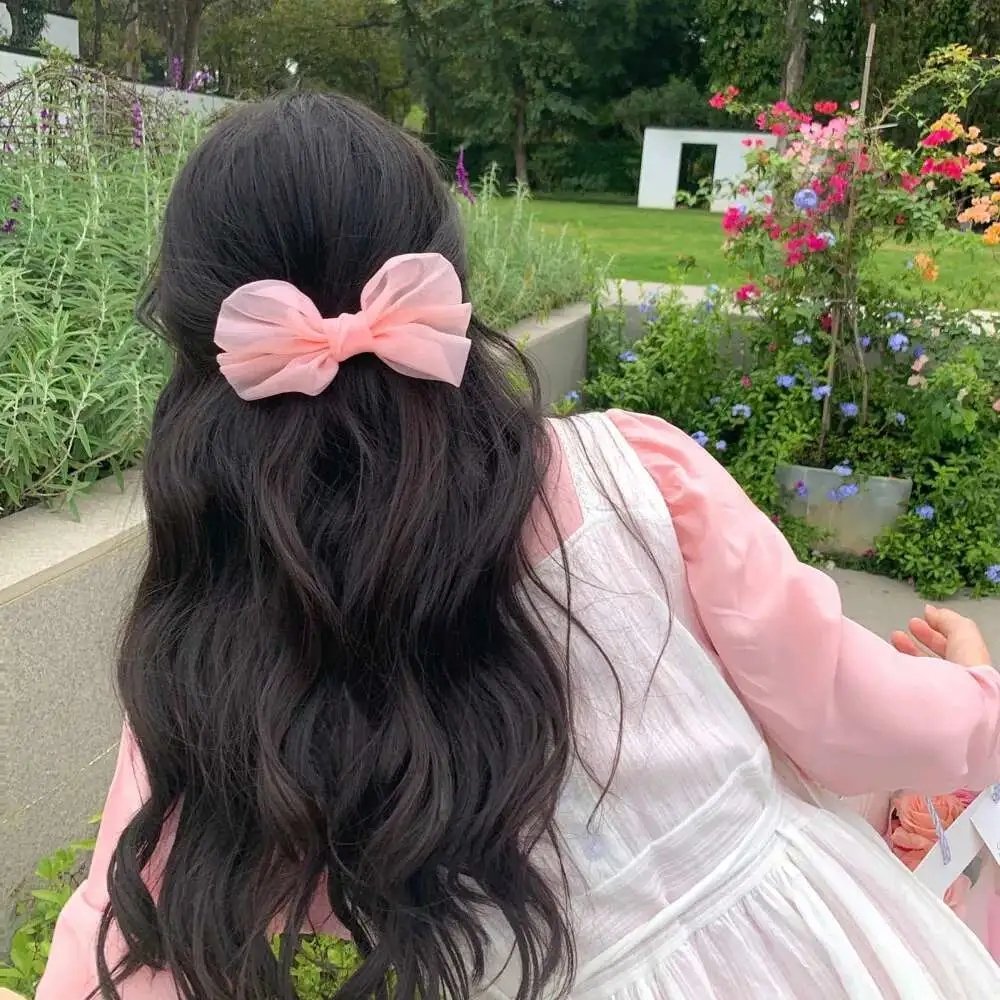 纯真小镇的夫人